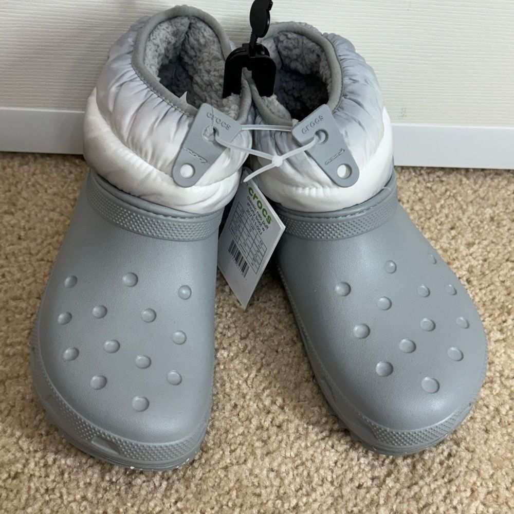 NWT Crocs Womens Classic Neo Puff Shorty Gorpcore Snow Boots Grey White - Picture 3 of 13